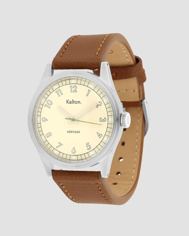 Kelton Héritage Champagne Epsom Camel – zegarek retro kolorowy szampański z paskiem Epsom karmelowy Kelton Héritage Champagne Epsom Camel – zegarek retro kolorowy szampański z paskiem Epsom karmelowy