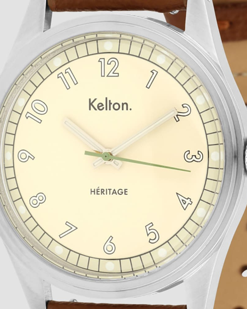 Kelton Héritage Champagne Epsom Camel – zegarek retro kolorowy szampański z paskiem Epsom karmelowy Kelton Héritage Champagne Epsom Camel – zegarek retro kolorowy szampański z paskiem Epsom karmelowy