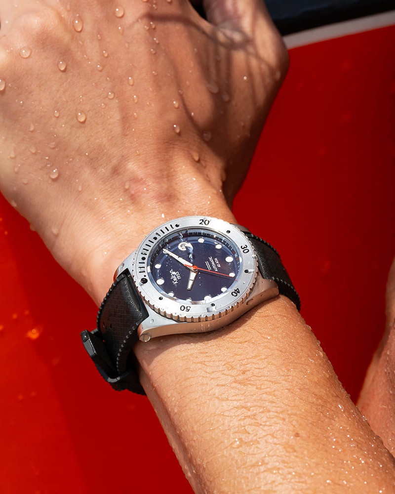 Kelton Tropic 1955 – zegarek do nurkowania 40 ATM (czarny pasek) Kelton Tropic 1955 – zegarek do nurkowania 40 ATM (czarny pasek)