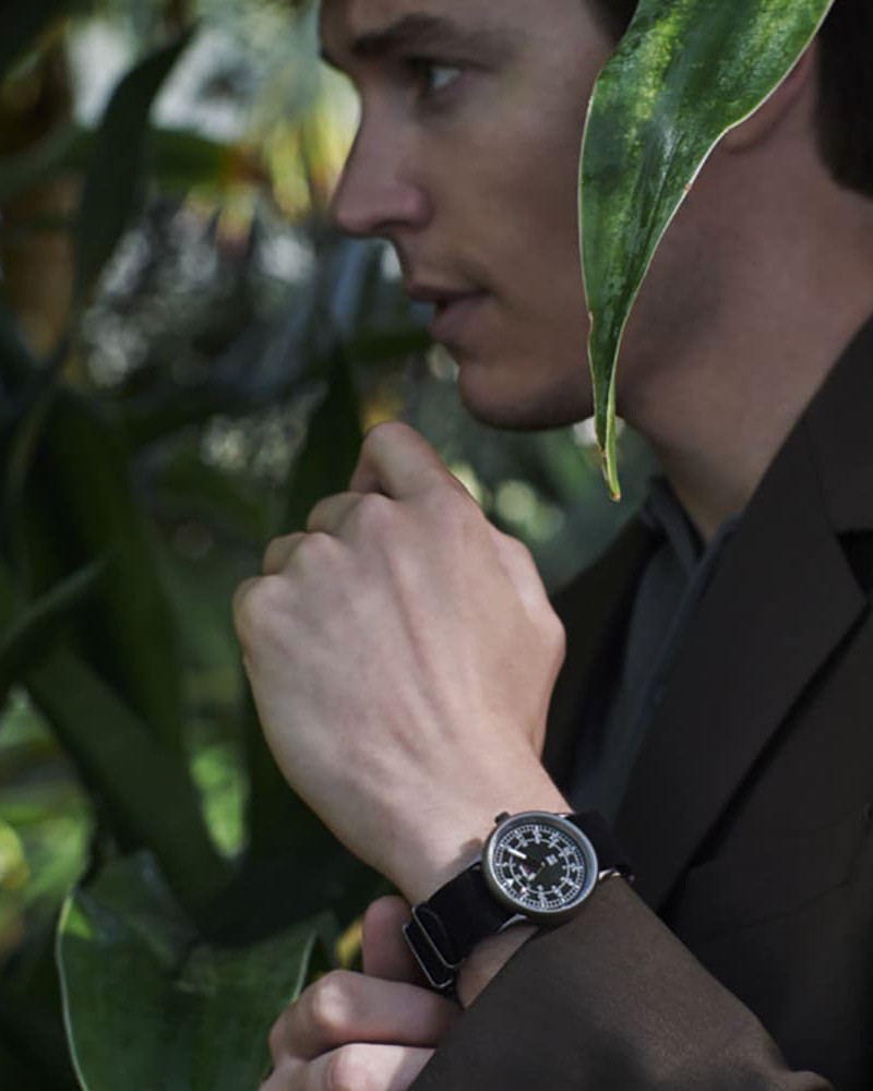 Sekret wyjątkowości VTNM Nato Black Mechanical Kelton.pl